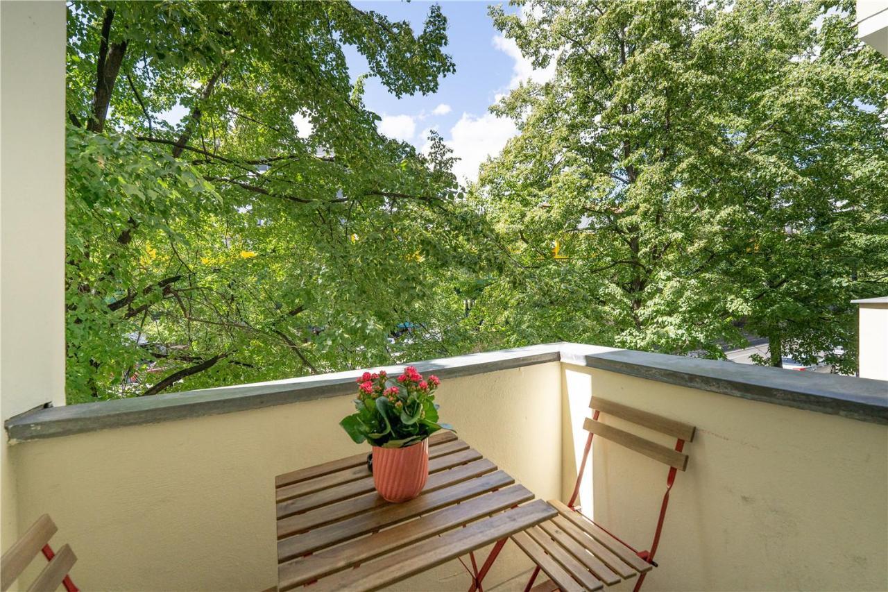 Holiday 33 Apartments Efg Schoenhauser Allee Mit Balkon Berlin Extérieur photo