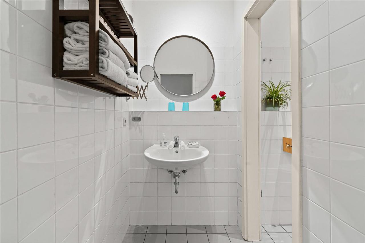 Holiday 33 Apartments Efg Schoenhauser Allee Mit Balkon Berlin Extérieur photo